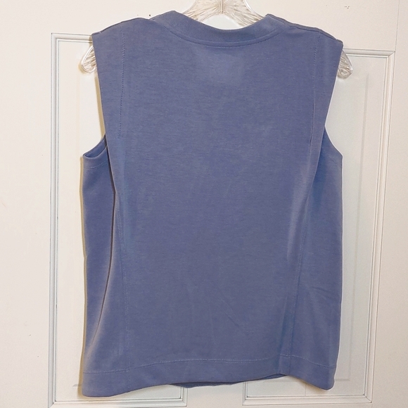 NWT Athleta lavender Seasoft tank sweatshirt, size XS - Picture 4 of 7